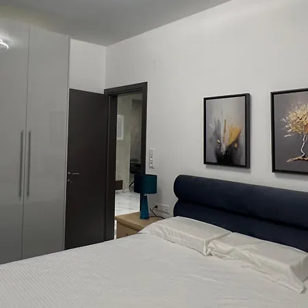 Apartment Seafront Lux *