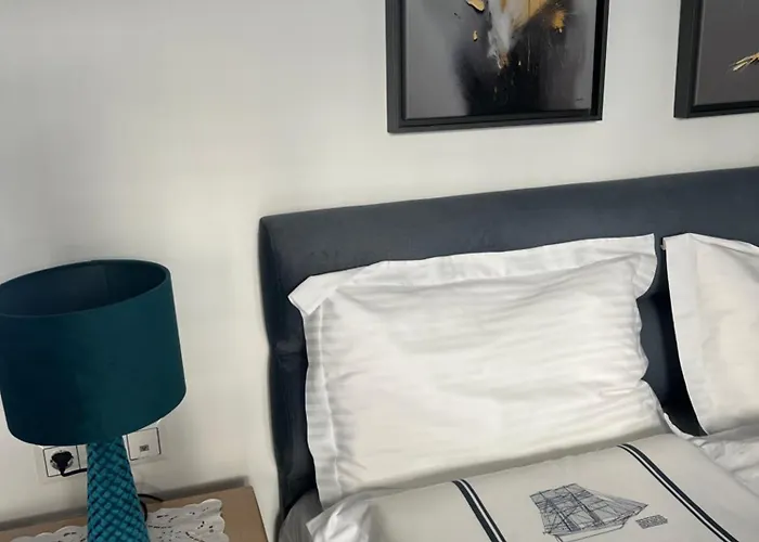 Seafront Lux Apartamento