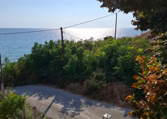 Seafront Lux Apartamento Vergia